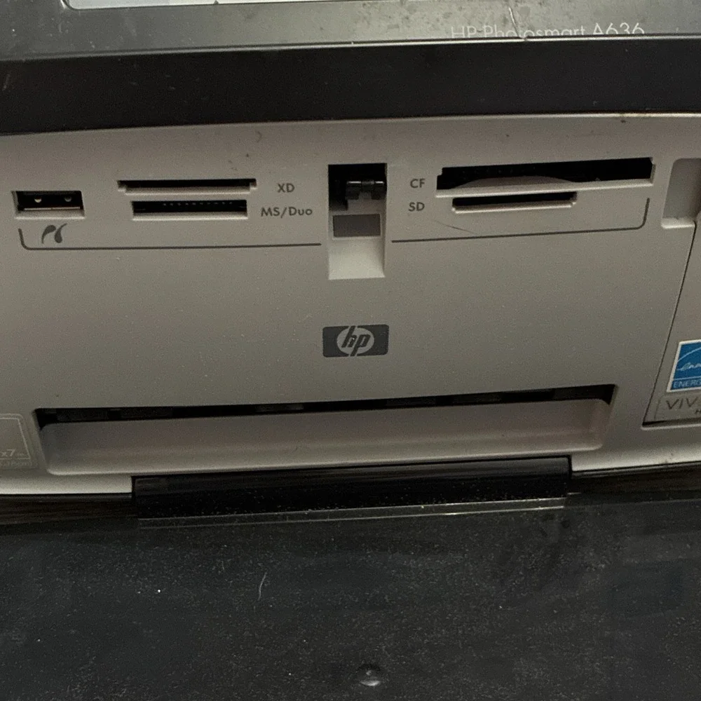 HP Photosmart A636 Digital Photo Inkjet Printer with 4.8 inch Touchscreen